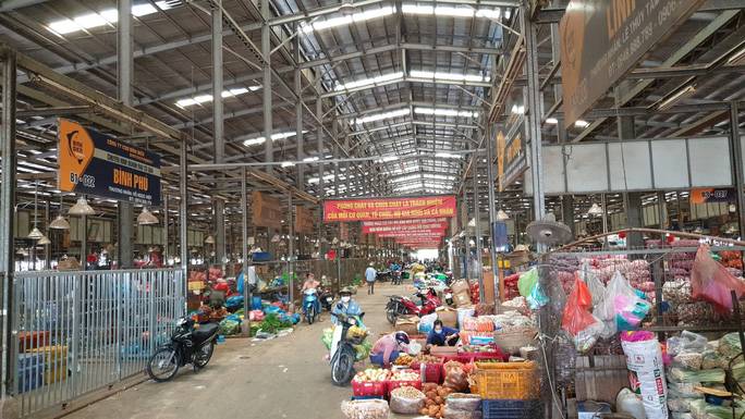 Một góc chợ Bình Điền - một trong 3 chợ đầu mối lớn nhất của TP.HCM - Yeshouse