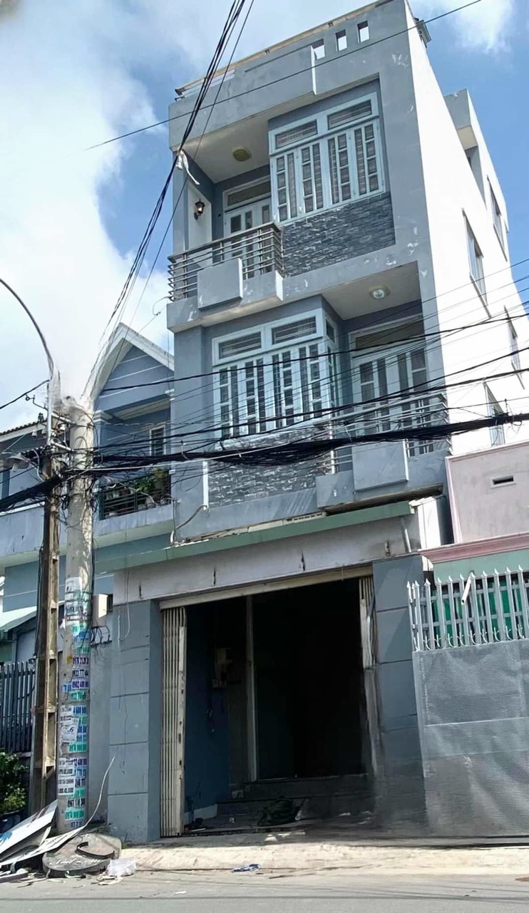 mặt tiền lân 19 hóc môn 1