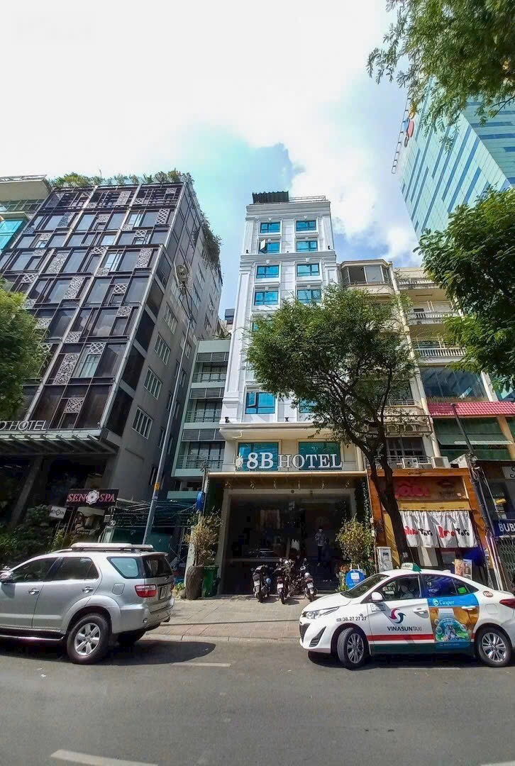 bán nhà mặt tiền thái văn lung