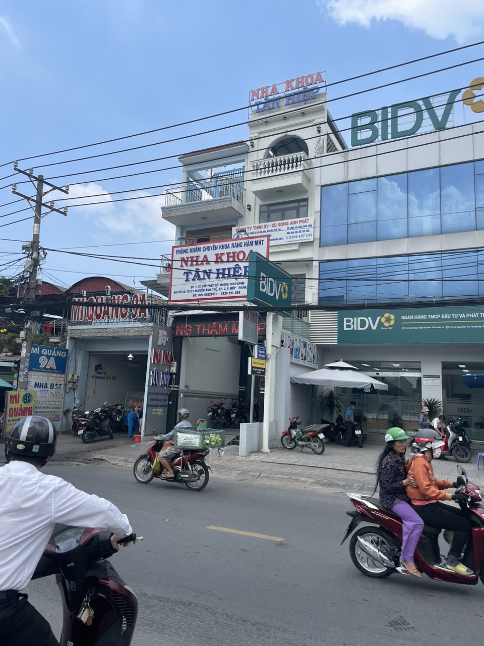 nhà mặt tiền nguyễn ánh thủ quận 12